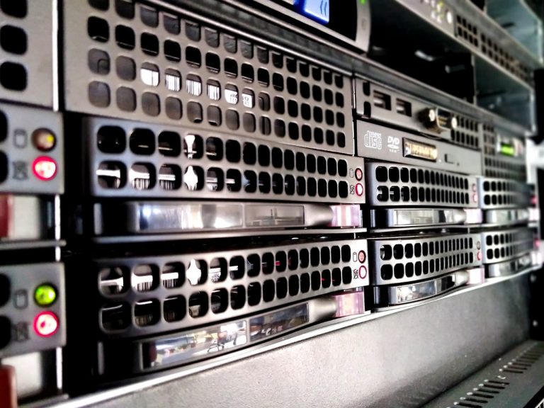 Búsqueda de especialista Linux, desarrollador